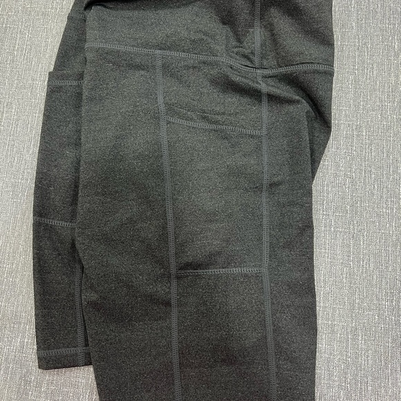 Gray Biker Shorts with pockets - Picture 3 of 5
